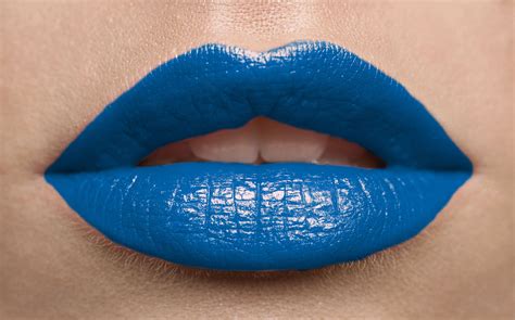 blue lipstick matte